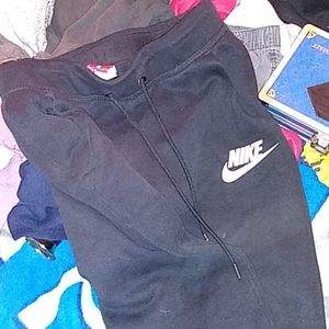 Nike Joggers